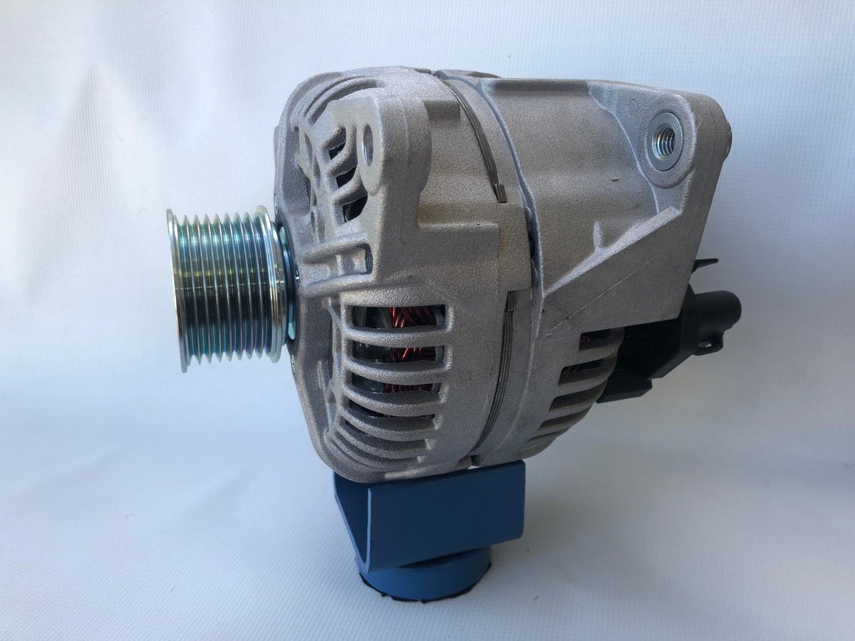 Dynamo Iveco 24V 90A 