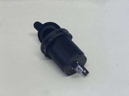 12 en 24Volt inbouw stopcontact 