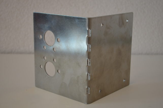 Bracket gebogen