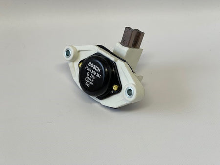 Spannings regelaar OE Bosch 28V F04R320367 