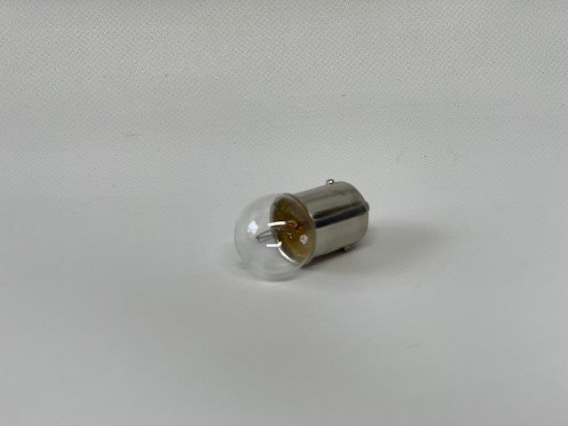 Gloeilamp 12V 10Watt BA15D (massa vrij)