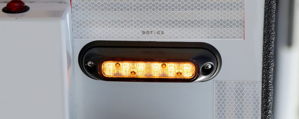 Whelen ION vlakke montage 24V Amber 