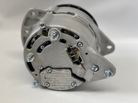 Universele Dynamo 65A 14V 