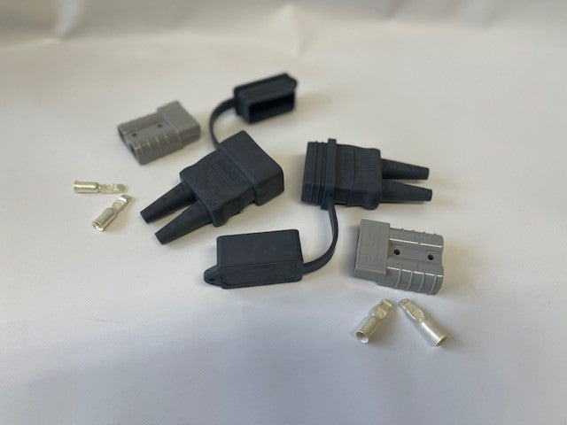 Rema / Anderson 2Polige stekker 50A met rubberhoes  